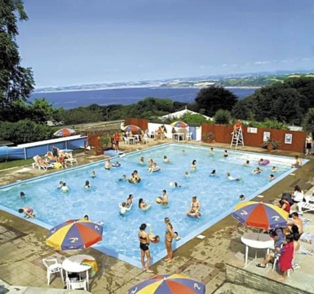 Cosy Cabin - Bideford Bay Holiday Park エクステリア 写真
